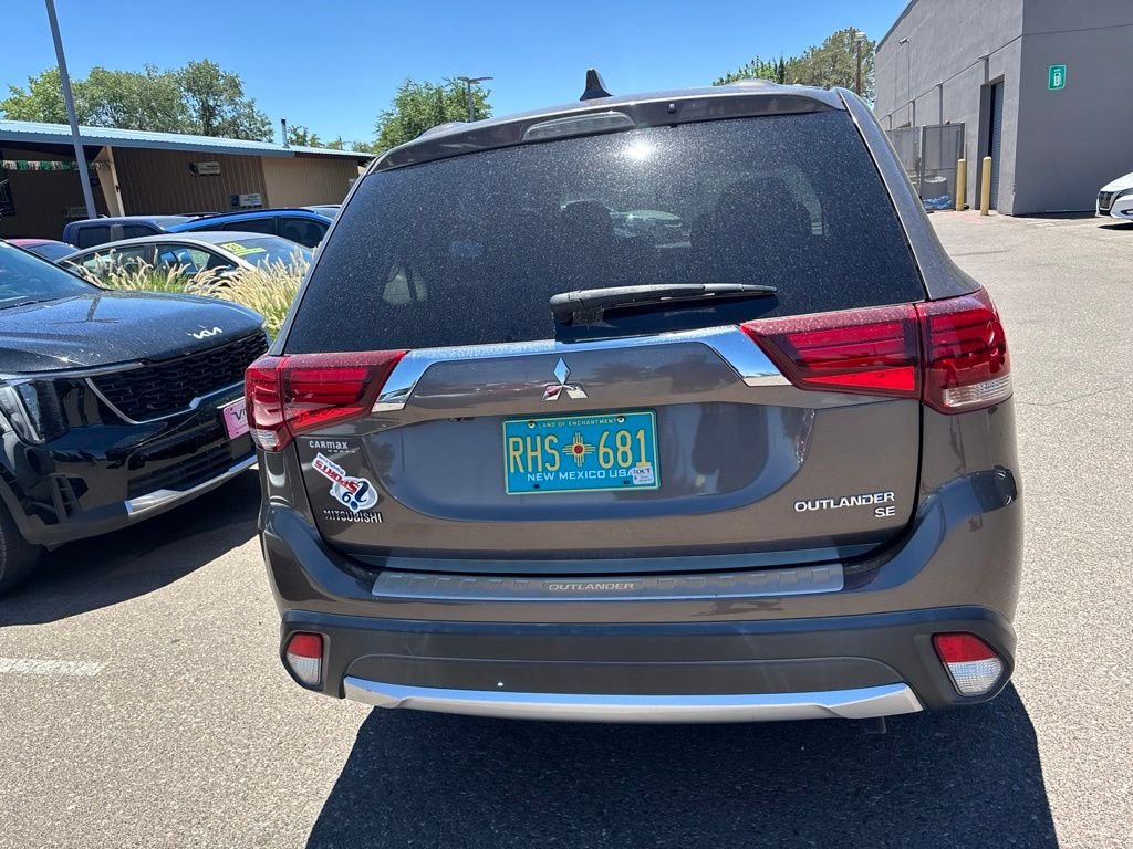 Used 2017 Brown Mitsubishi SE image 24