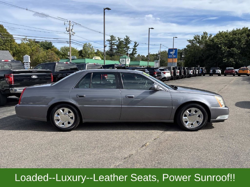 Used 2007 Gray Cadillac Luxury I image 8