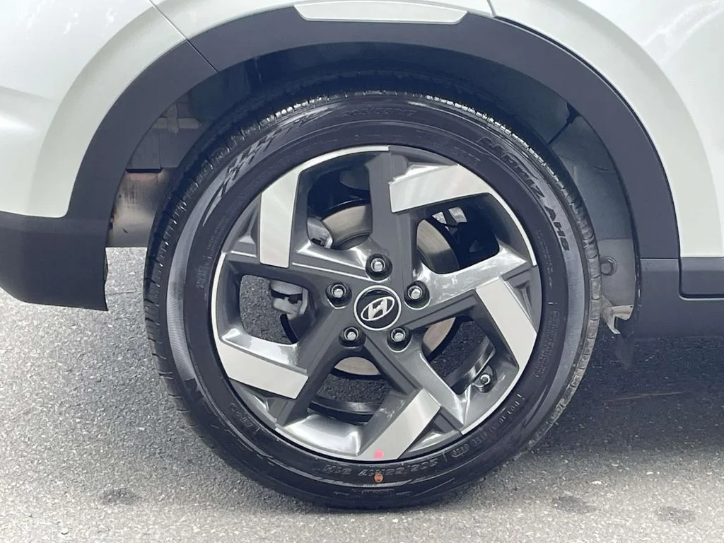 New 2026 White Hyundai SEL image 7