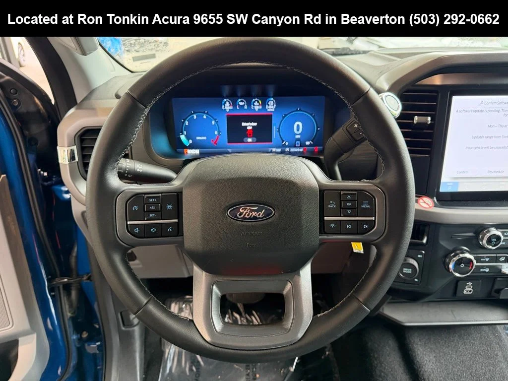 Used 2025 Atlas Blue Metallic Ford XLT image 19