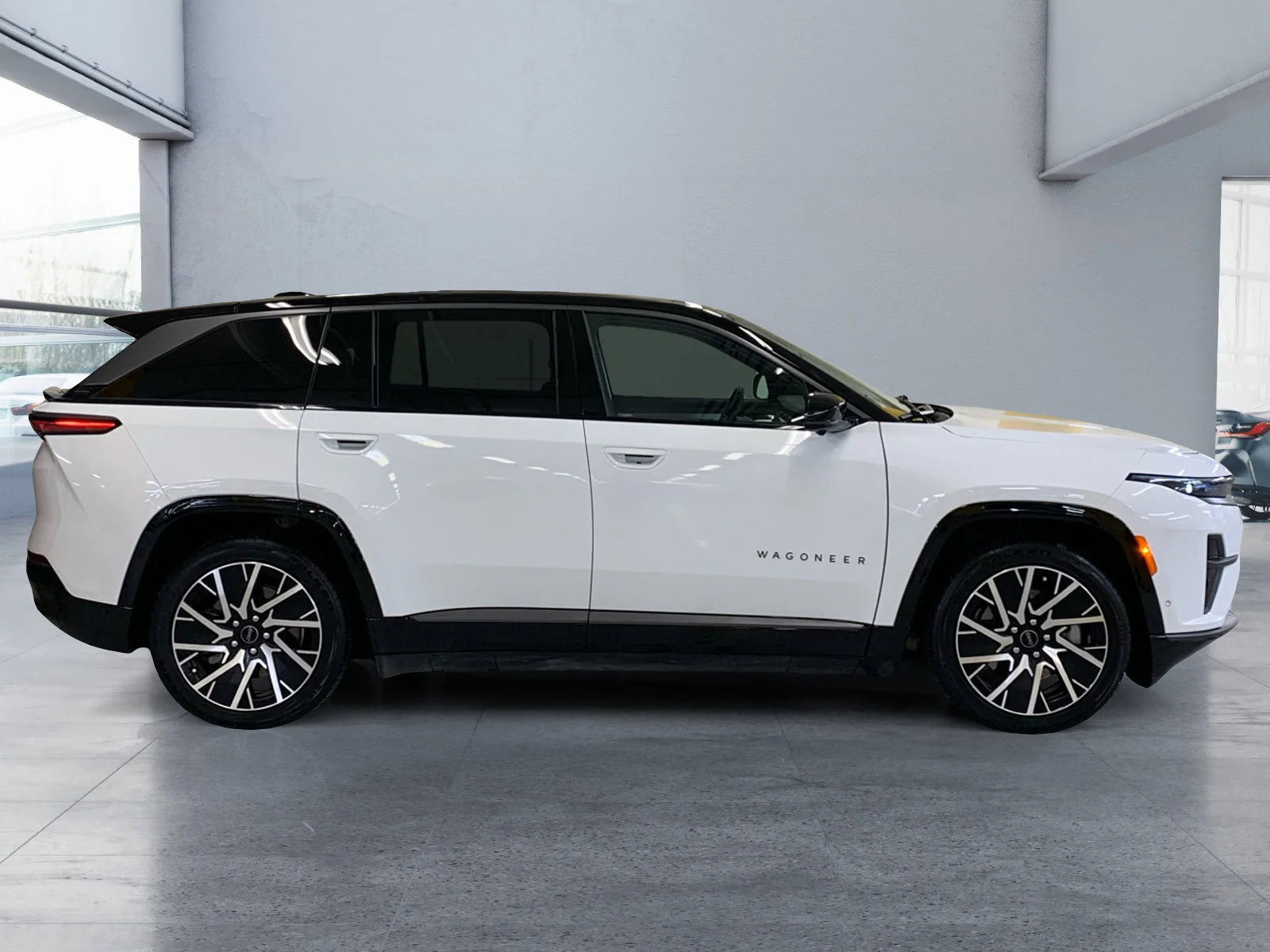 Used 2025 Bright White Jeep Limited image 6