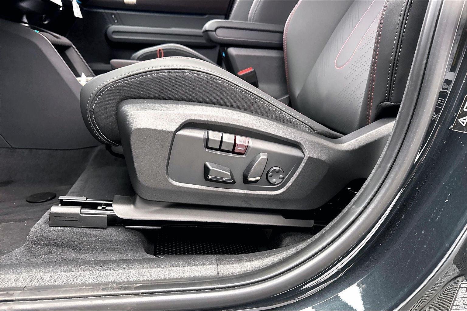 New 2027 Legend Grey Metallic MINI John Cooper Works image 26
