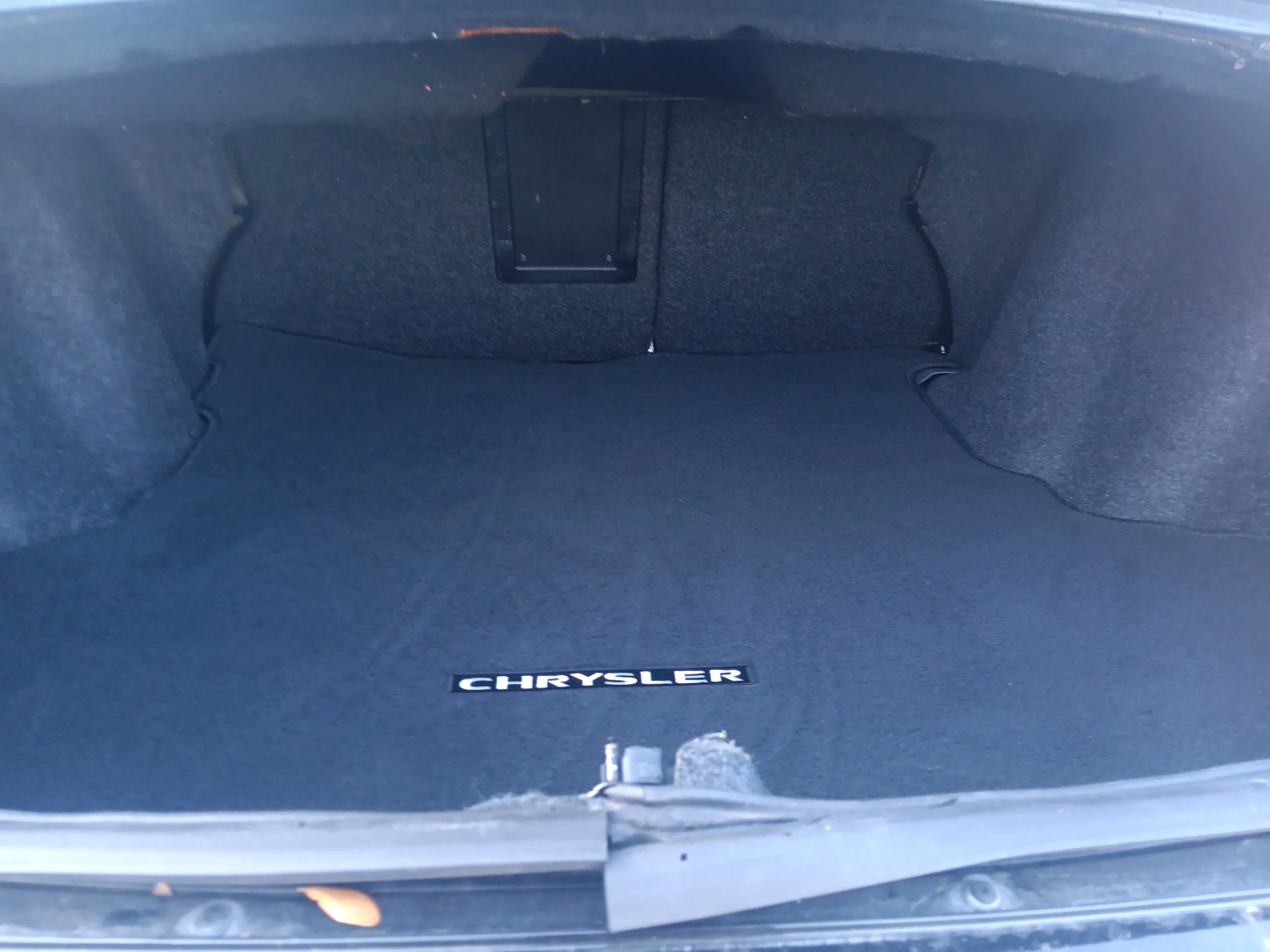 Used 2013 Black Chrysler Touring image 10