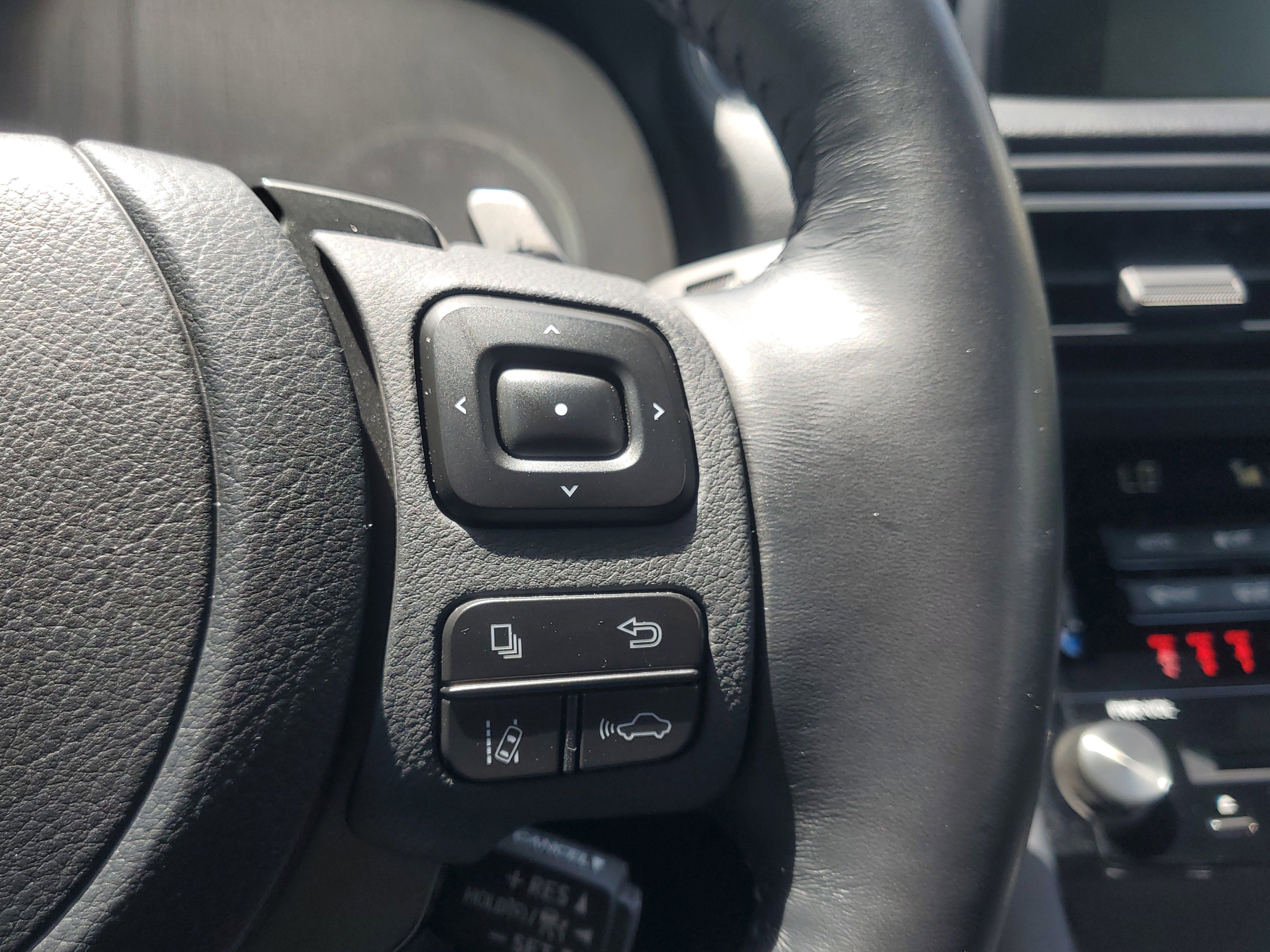 Used 2023 Iridium Lexus IS 300 image 22