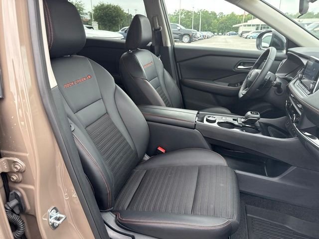 Used 2025 Beige/tan Nissan Rock Creek image 12