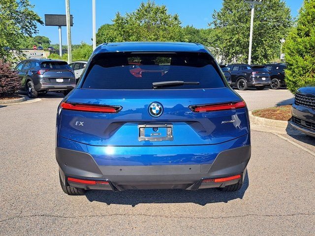 Used 2025 Blue BMW xDrive50 image 6