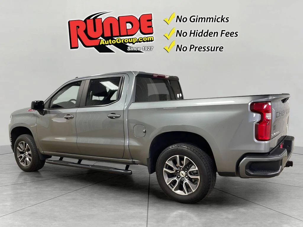 Used 2020 Satin Steel Metallic Chevrolet RST image 4