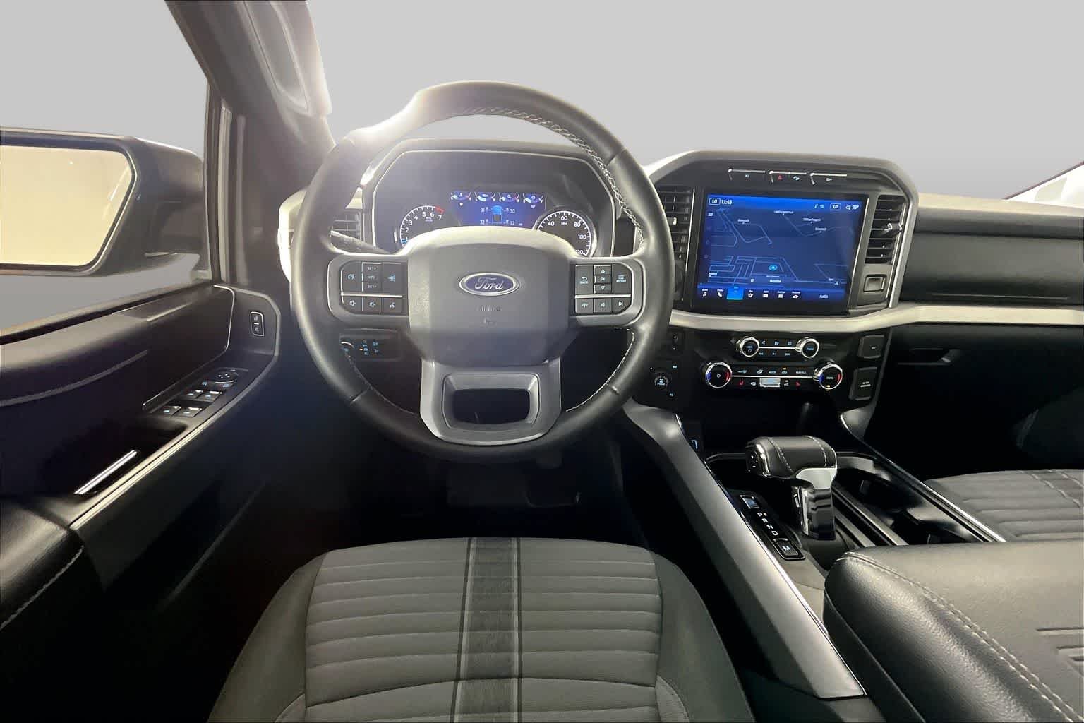 Used 2023 Area 51/Agate Black Ford XLT image 6