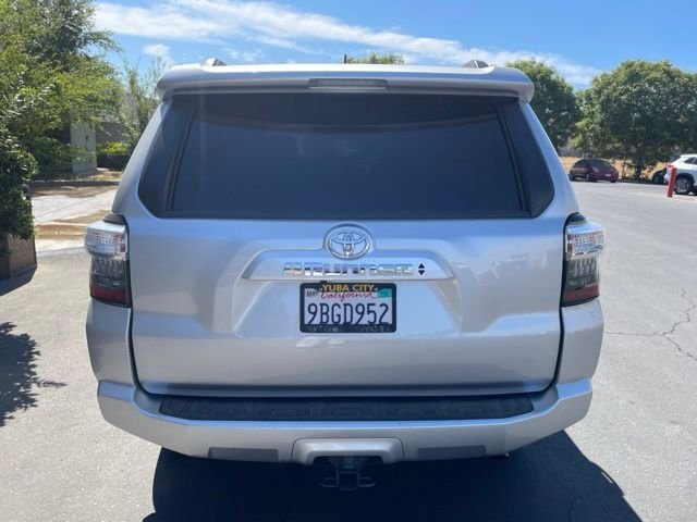 Used 2022 Silver Toyota SR5 Premium image 4