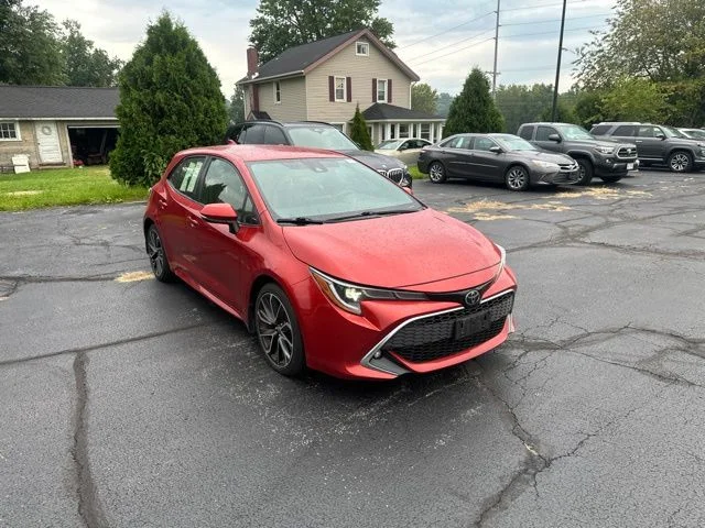 Used 2019  Toyota XSE image 1