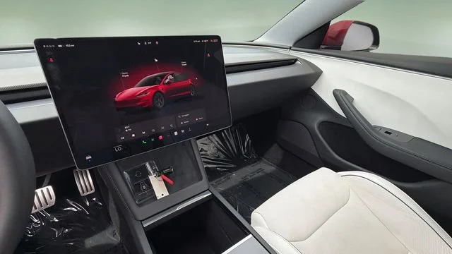 Used 2024 Red TESL NA image 25