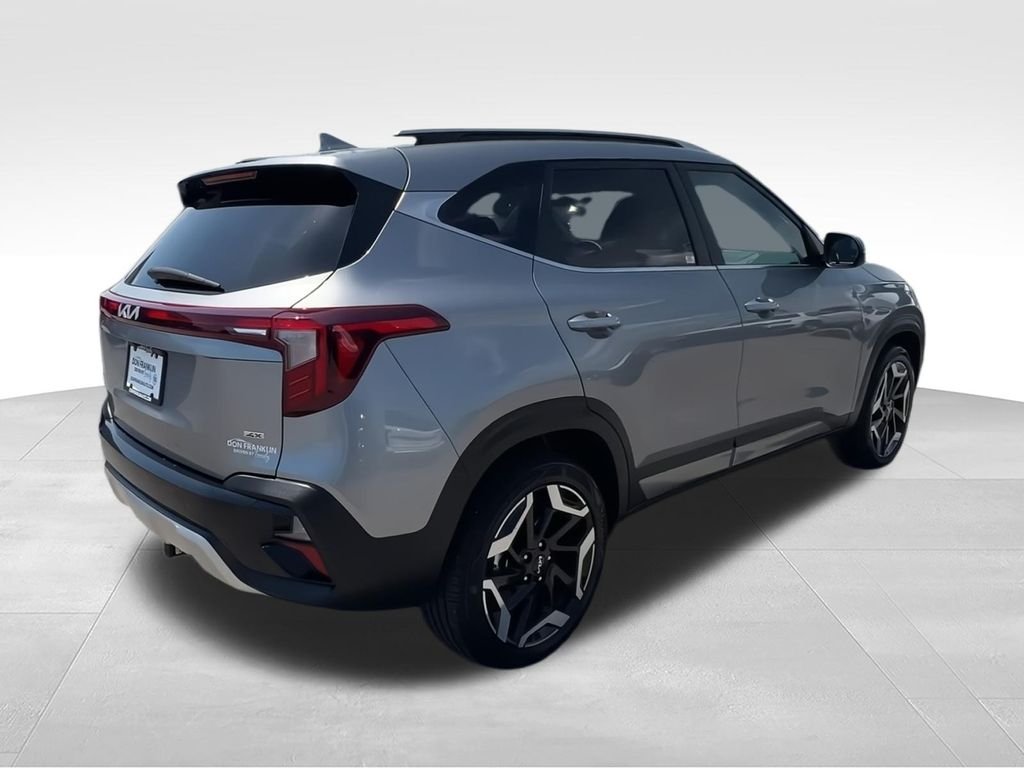 Used 2026 Gray Kia SX image 8
