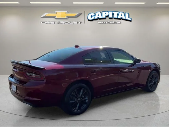 Used 2023 Red Dodge SXT image 5