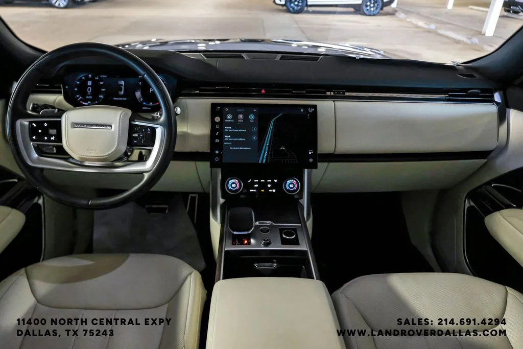 Used 2023 Portofino Blue Metallic Land Rover SE image 15