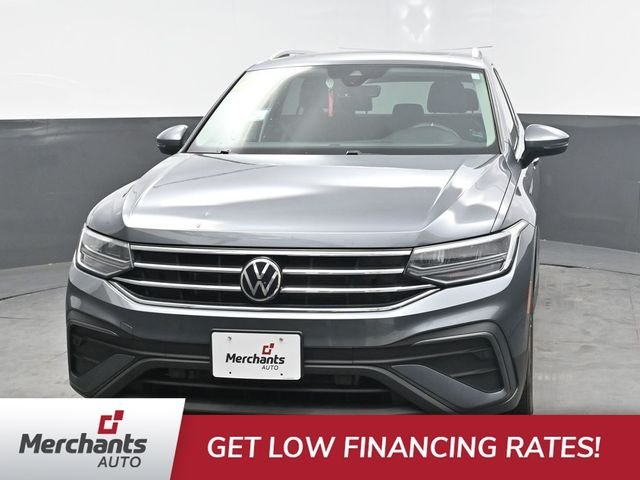 Used 2023 White Volkswagen 2.0T SE image 2