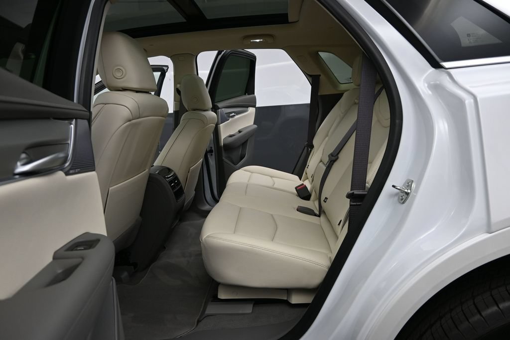 New 2026 Crystal White Tricoat Cadillac Premium Luxury image 13