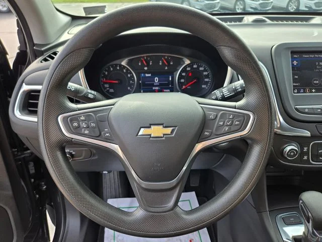 Used 2023 Gray Chevrolet LT image 31