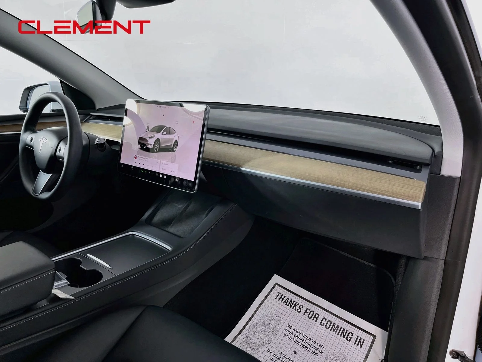 Used 2023 White Tesla Long Range image 32