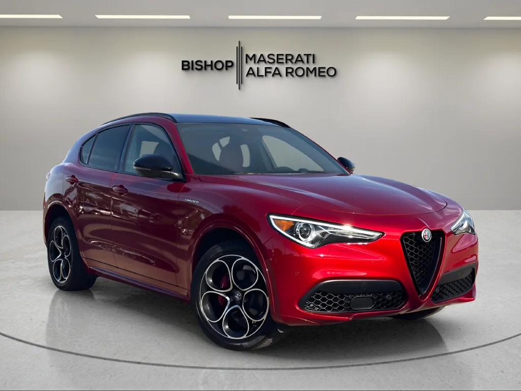 Used 2023 Red Alfa Romeo Veloce image 1