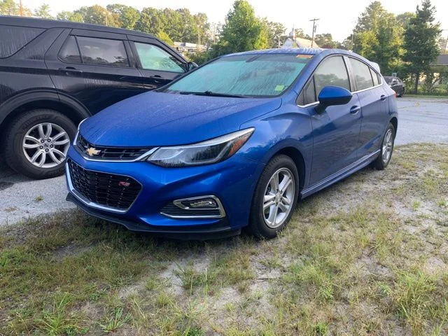 Used 2017 Blue Chevrolet LT image 4