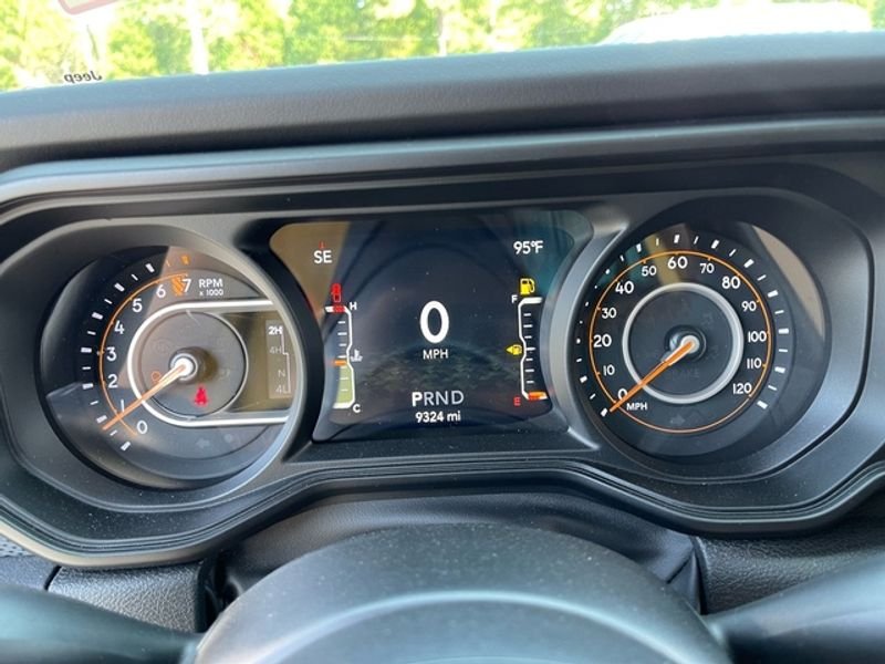 2024 Jeep Gladiator Mojave - Photo 28