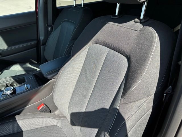 New 2026 Red Hot Pearl-Coat Exterior Paint Jeep Laredo image 11