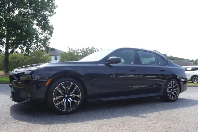 New 2026 BMW 7 Series 740i xDrive
