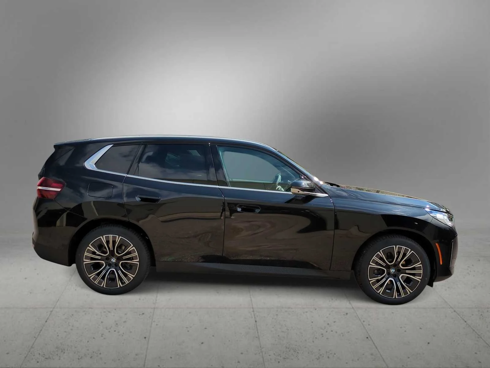 New 2026 Black Sapphire Metallic BMW 30 xDrive image 9