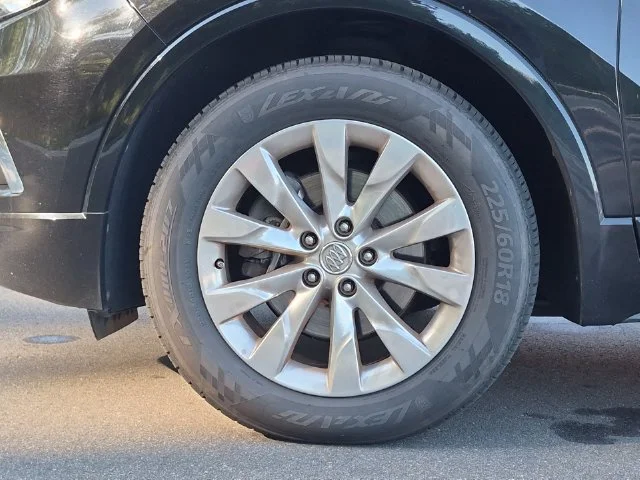 Used 2017 Black Buick Essence image 9