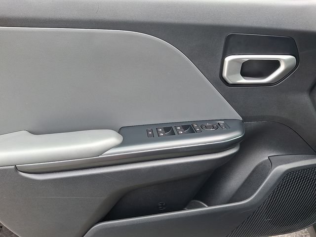 Used 2025 Black Kia LX image 13