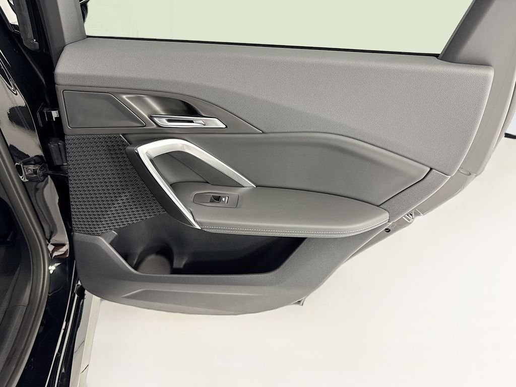 New 2026 Black Sapphire Metallic BMW xDrive28i image 26