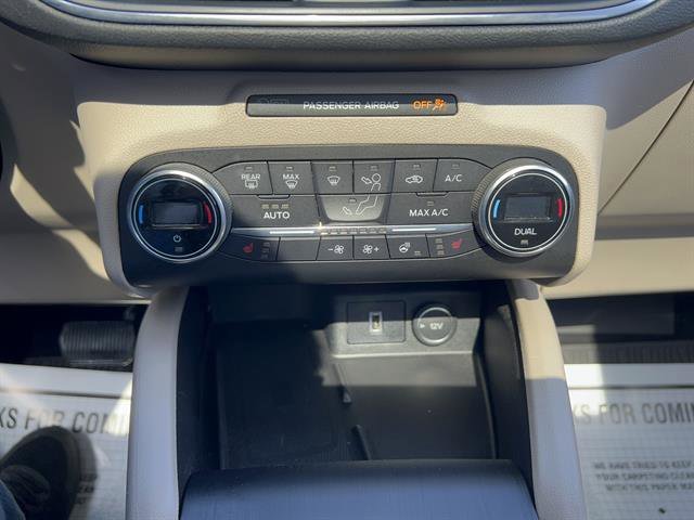 Used 2020 Desert Gold Metallic Ford Titanium image 21