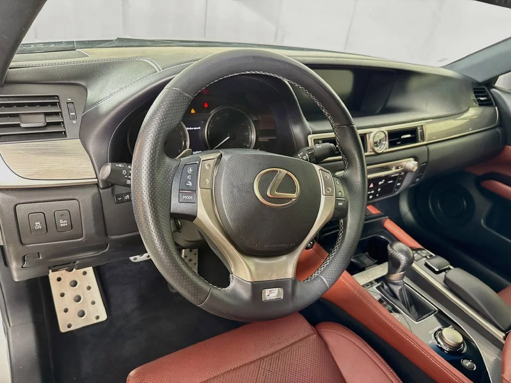 Used 2013 Silver Lexus 350 image 10