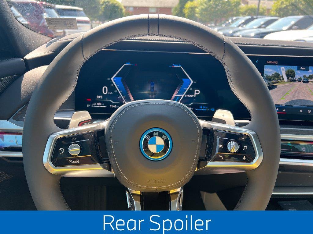 New 2026 Tanzanite Blue II Metallic BMW 750e xDrive image 16
