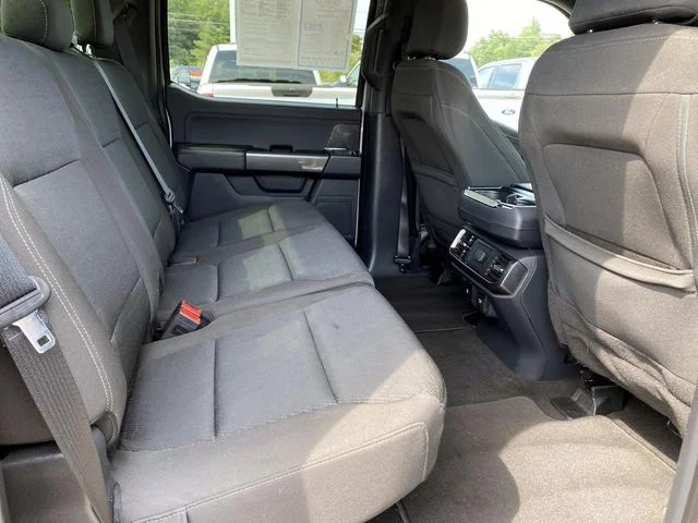 Used 2023 Avalanche Ford XLT image 26