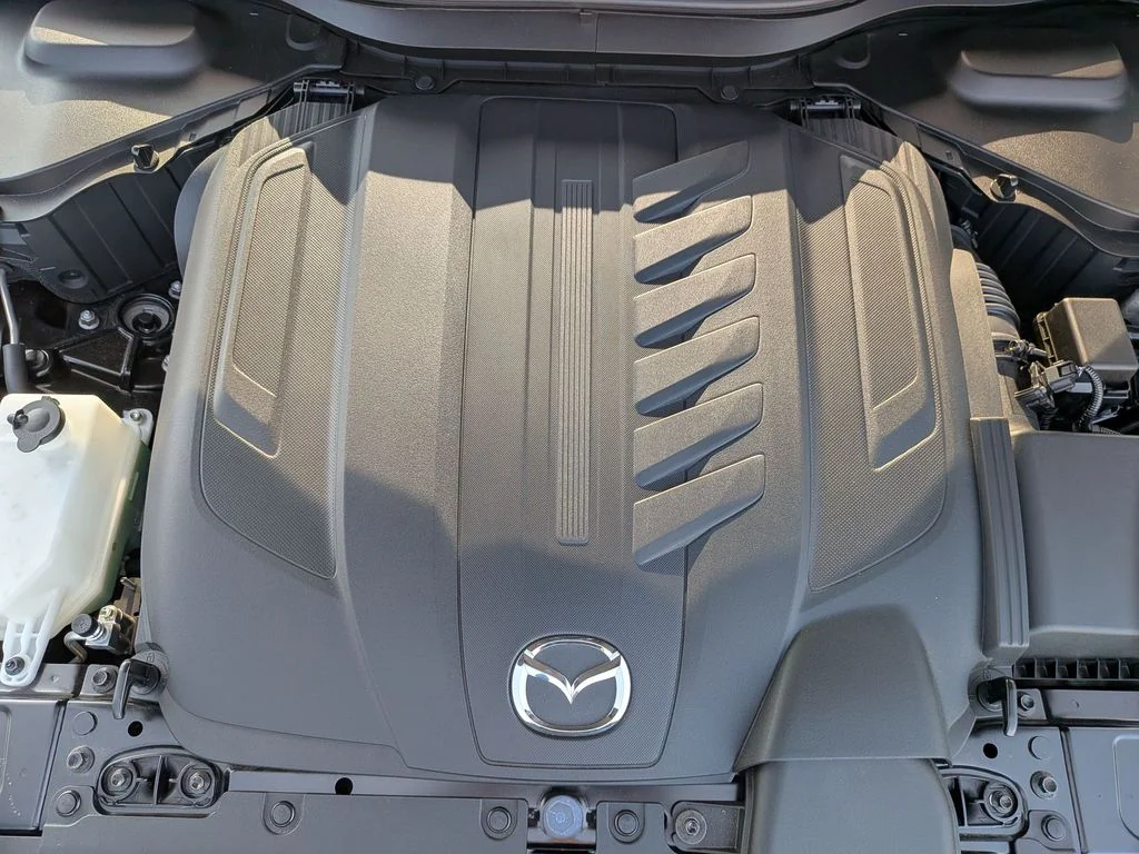 Used 2025 Black Mazda 3.3 Turbo Premium image 10