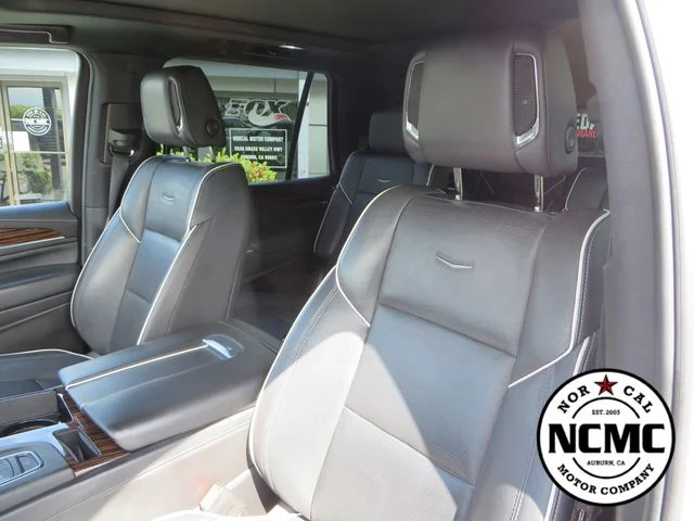 Used 2023 White Cadillac Premium Luxury image 18