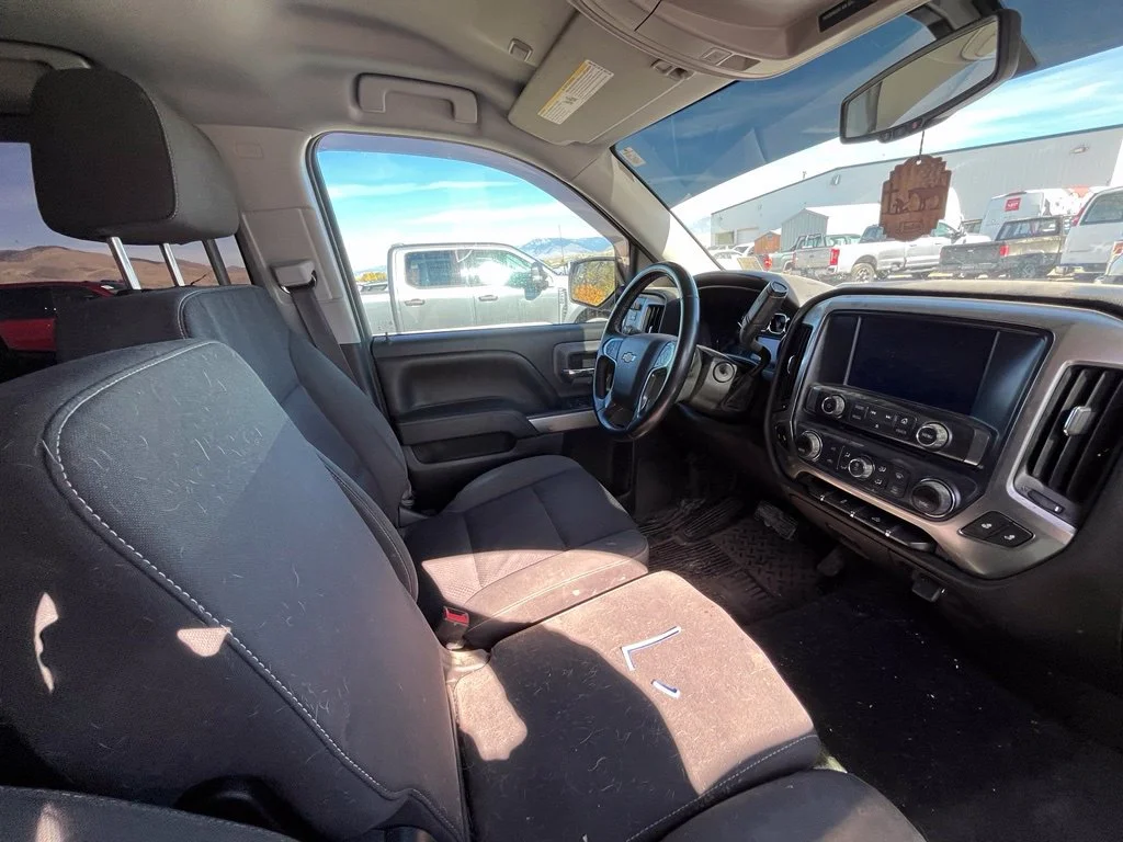 Used 2016 White Chevrolet LT image 20
