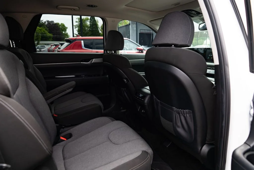 Used 2020 White Hyundai SEL image 23