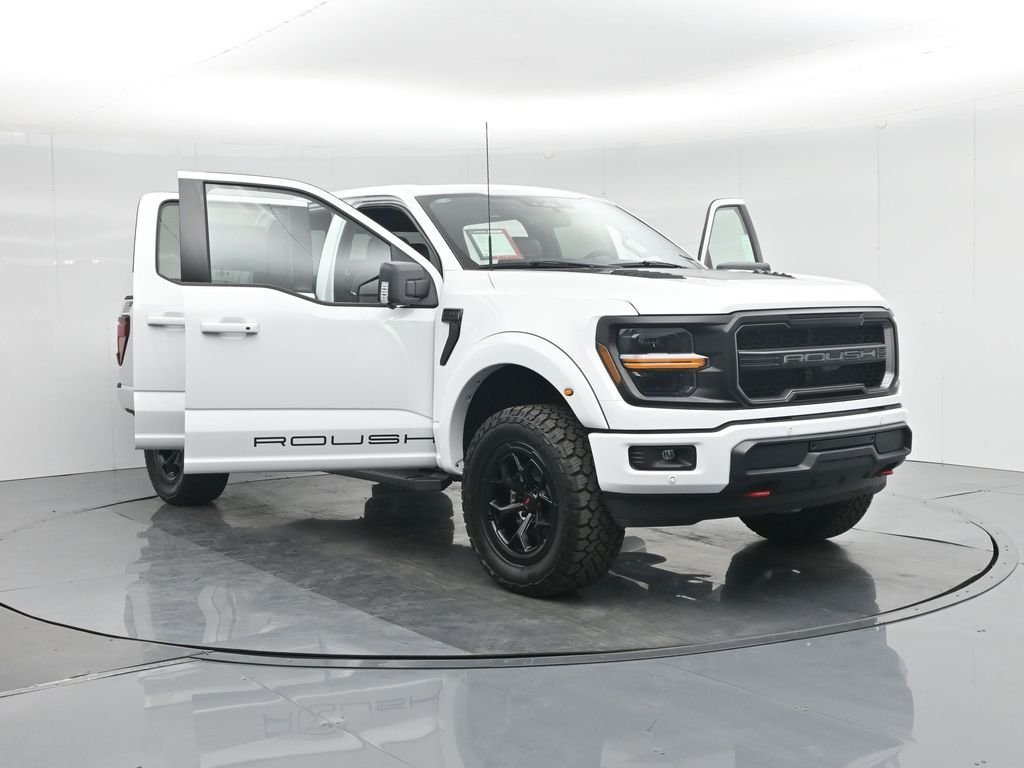 New 2025 Oxford White Ford XLT image 36