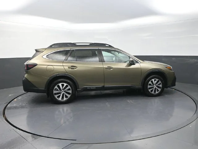 Used 2020 Brown Subaru Premium image 9