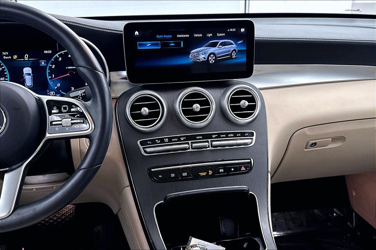 Used 2022 Lunar Blue Metallic Mercedes-Benz GLC 300 image 13