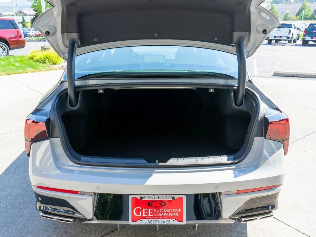 New 2026 Wolf Gray Kia GT image 30