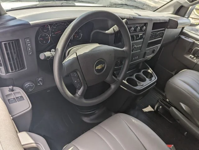 2025 Chevrolet Express Cargo Work Van - Photo 27