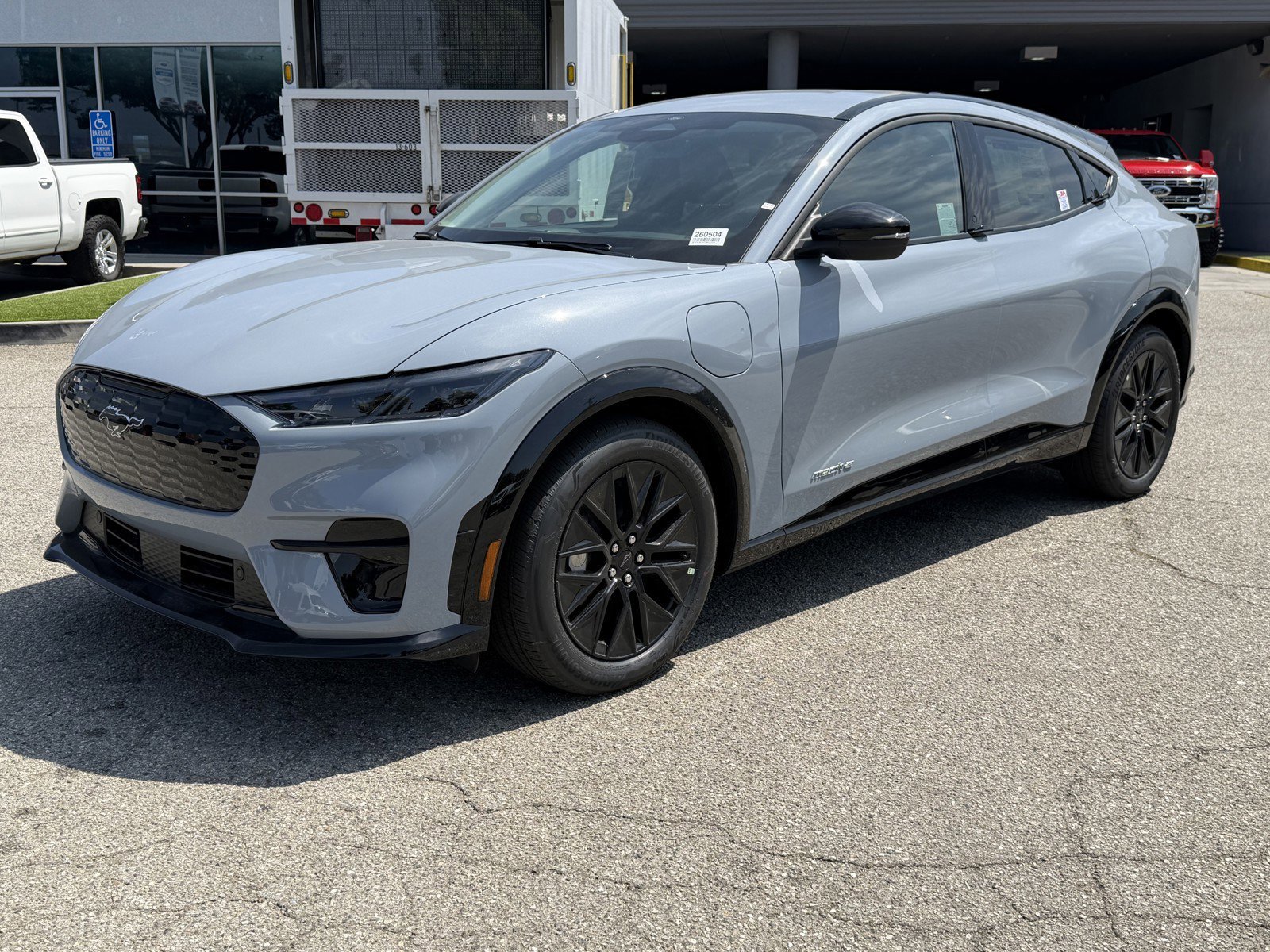 New 2026 Glacier Gray Metallic Tri-coat Ford Premium image 3
