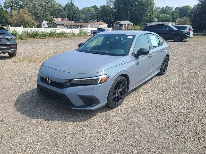 Used 2024 Gray Honda Sport image 2