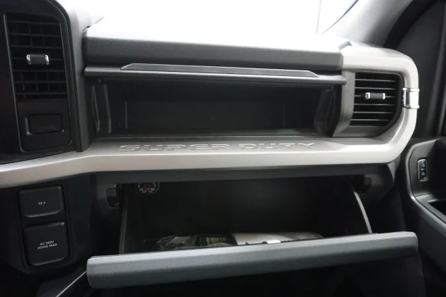 Used 2024  Ford XLT image 31