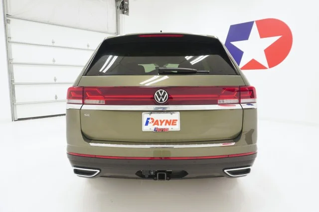 New 2026 Avocado Green Pearl Volkswagen 2.0T SE w/Technology image 6