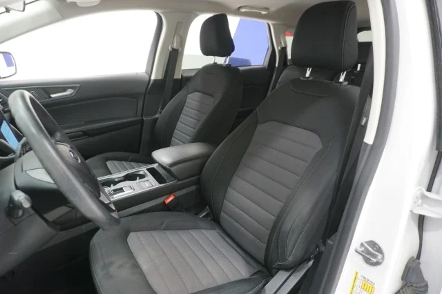 Used 2023 WHITE Ford SE image 15