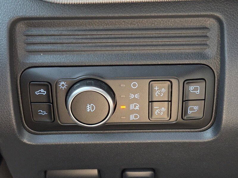 Used 2025 Blue Metallic FORD PLATINUM 4WD CREW CAB 6.75
